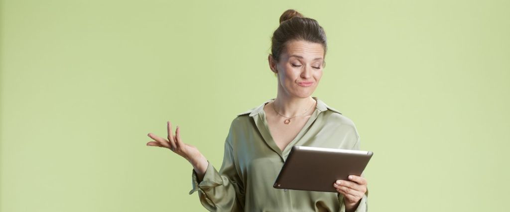 lady looking at ipad